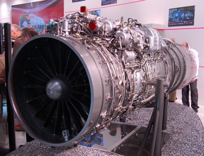 Двигатель РД-33