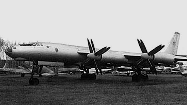 Ту-95A