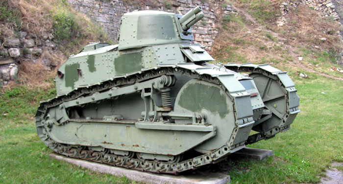 пушечный танк Рено FT-17