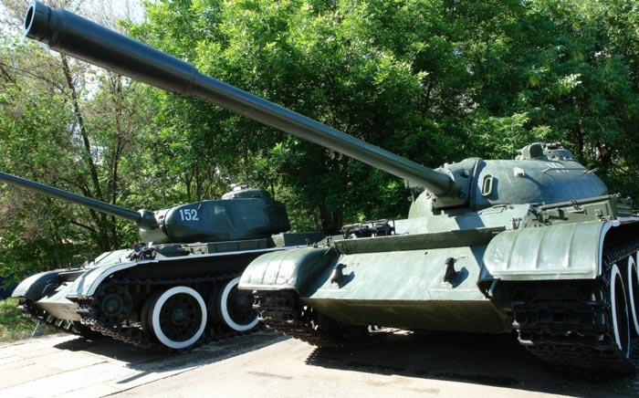 Средний танк Т-54