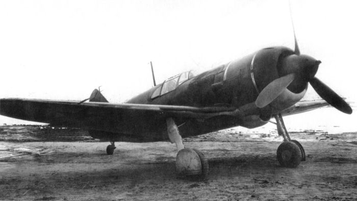 Опытный ЛаГГ-3 с мотором М-82 на совместных испытаниях НКАП и ВВС. Май- июнь 1942 г.