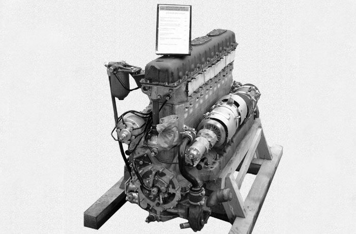 Двигатель В-6