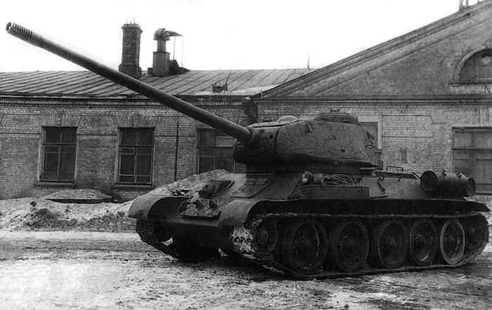 Средний танк Т-34-100