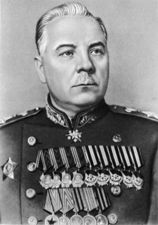 К. Е. Ворошилов. Февраль 1945 г.