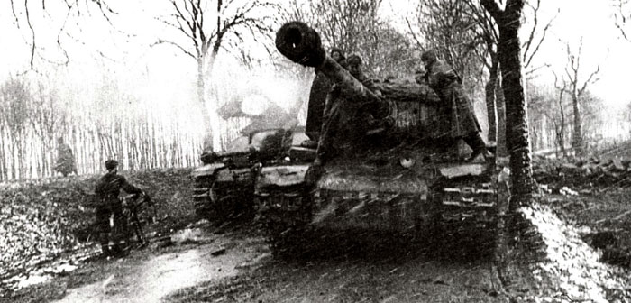 По дороге на Берлин. 1 -й Белорусский фронт, 1945 год.
