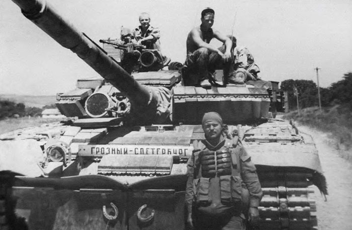 Т-80К 133-го 
гвардейского отдельного танкового батальона. Чечня